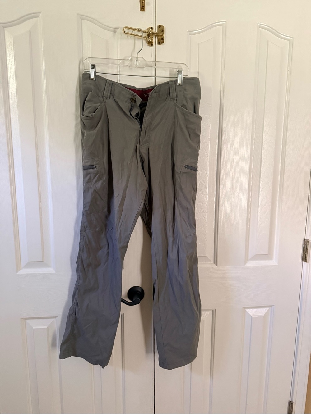 *flaw* Wrangler Men’s Outdoor All Terrain Cargo Pant with UPF 50+ size 32/32